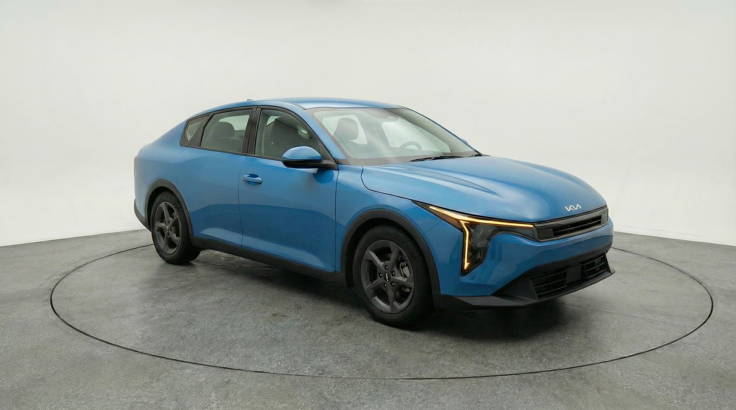 Thumbnail: 2025 Kia K4 - 1