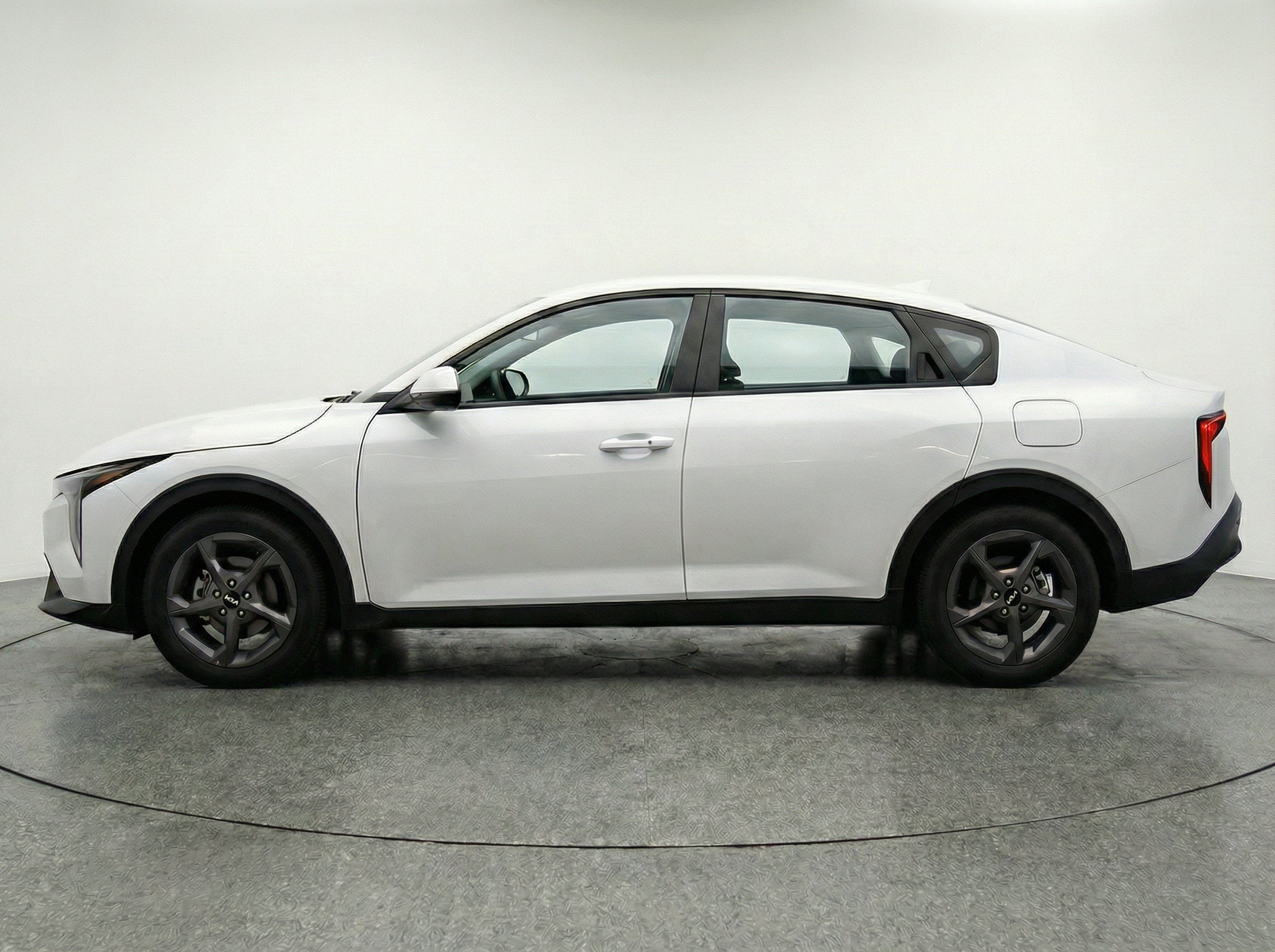Thumbnail: 2025 Kia K4 - 5