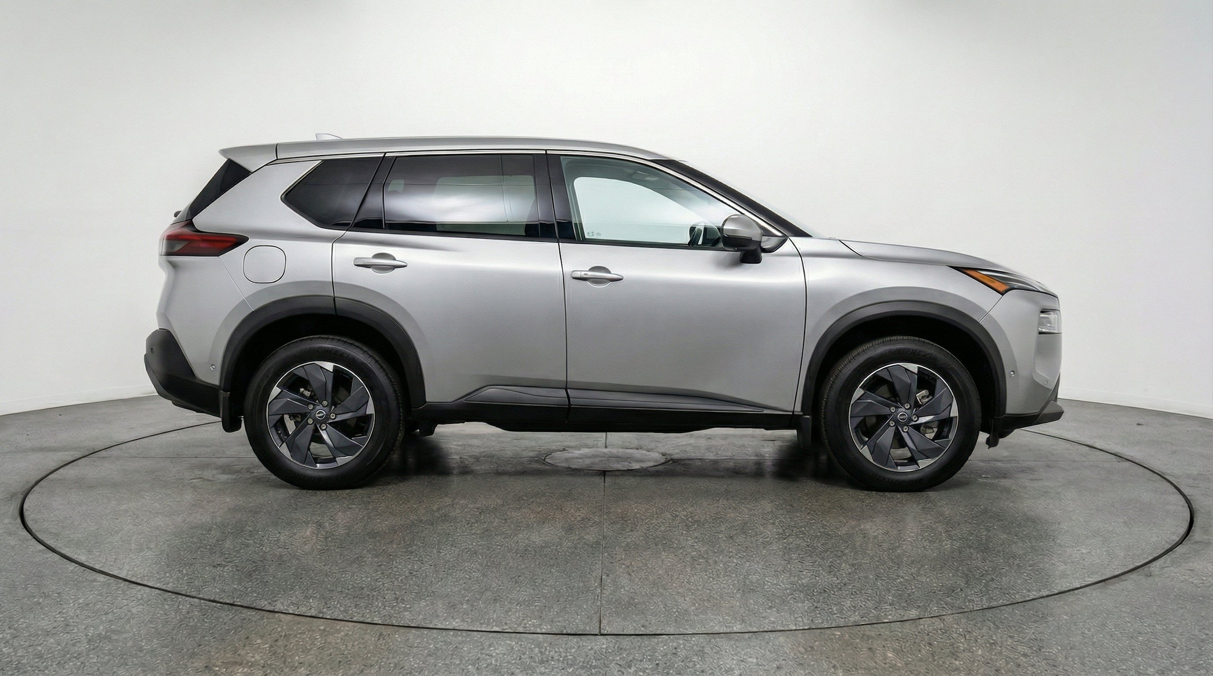 Thumbnail: 2025 Nissan Rogue - 11