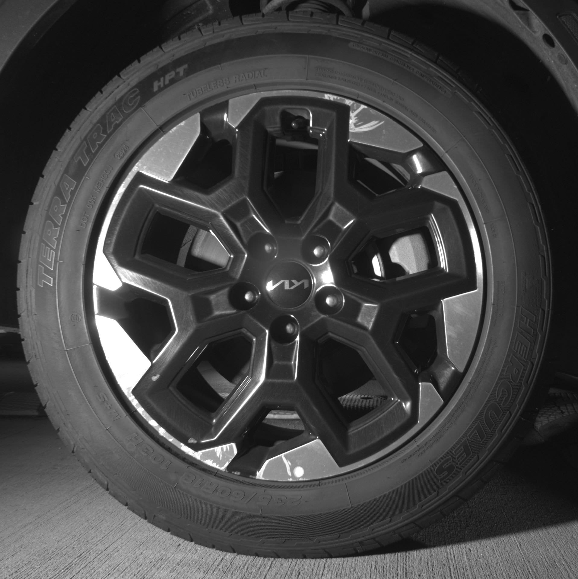 Thumbnail: 2024 Kia Sorento - 13