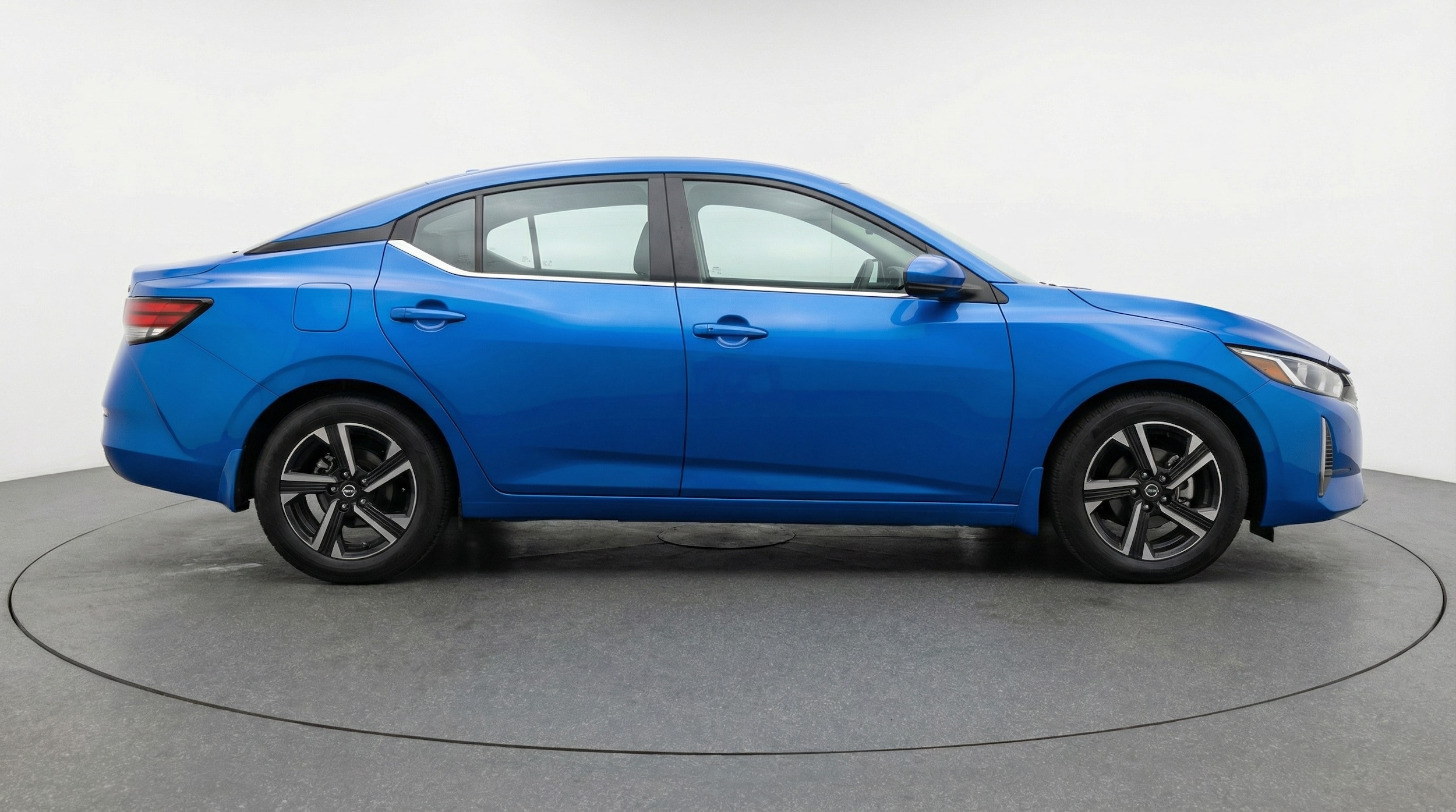 Thumbnail: 2025 Nissan Sentra - 8