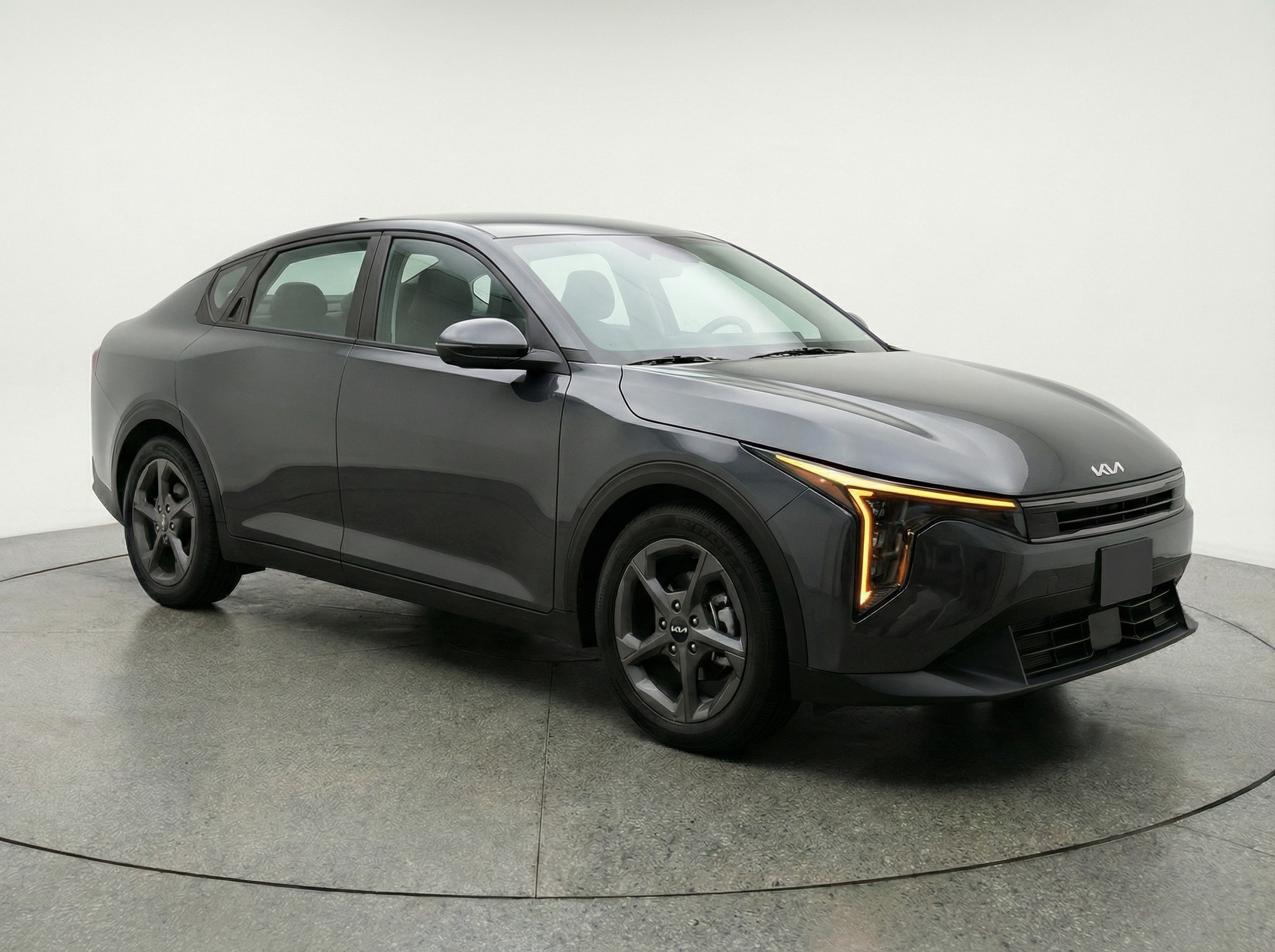 Thumbnail: 2025 Kia K4 - 1