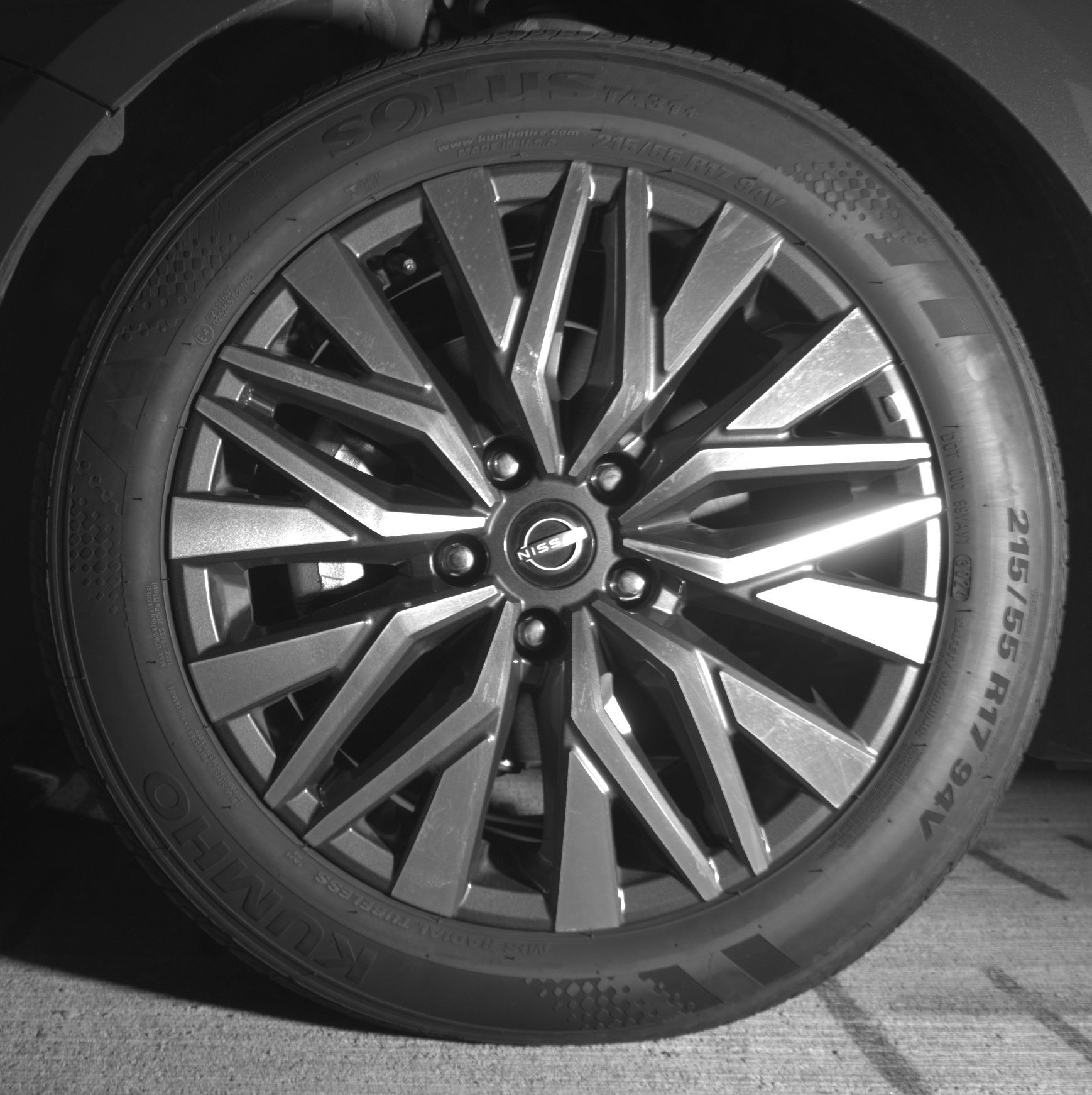 Thumbnail: 2025 Nissan Altima - 9