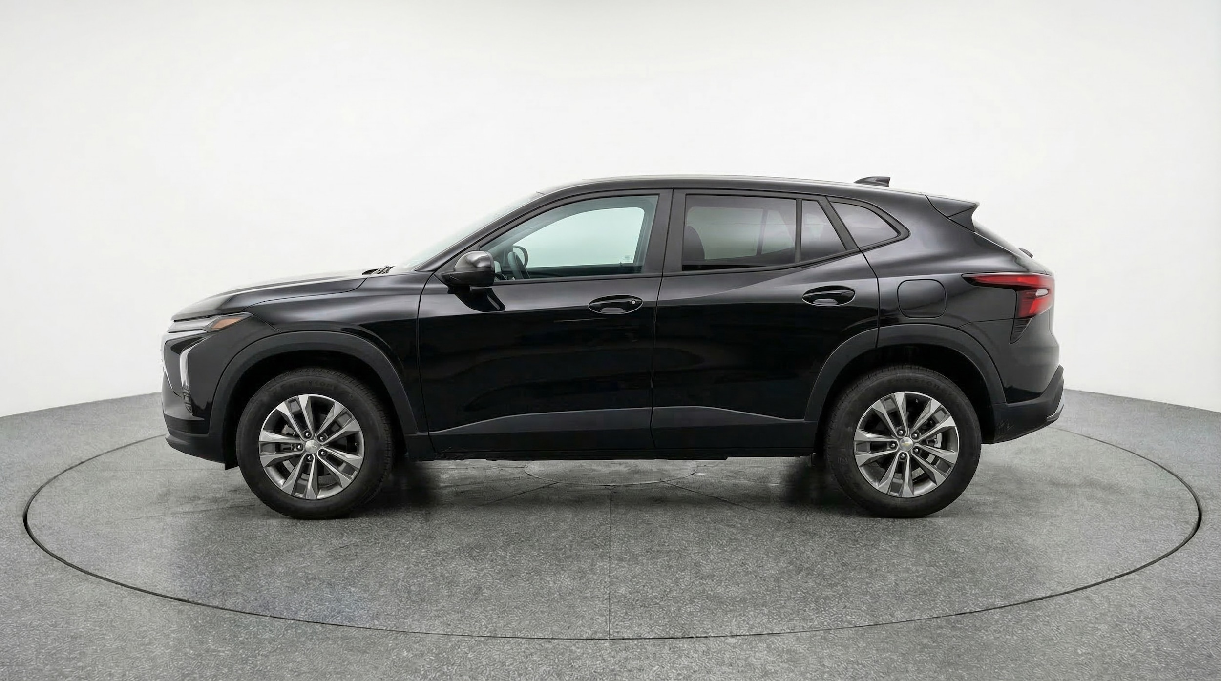 Thumbnail: 2025 Chevrolet Equinox - 4