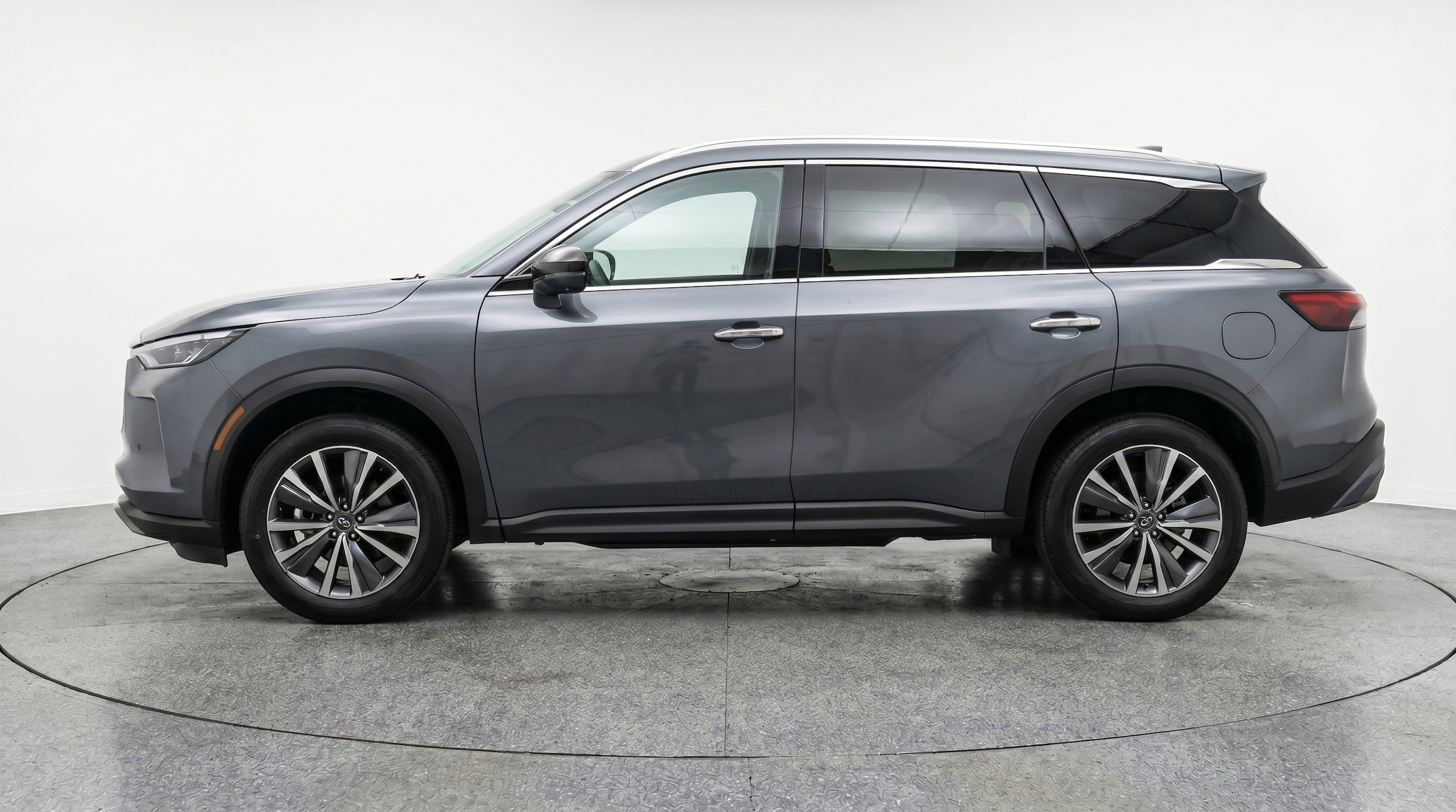 Thumbnail: 2026 INFINITI QX60 - 5