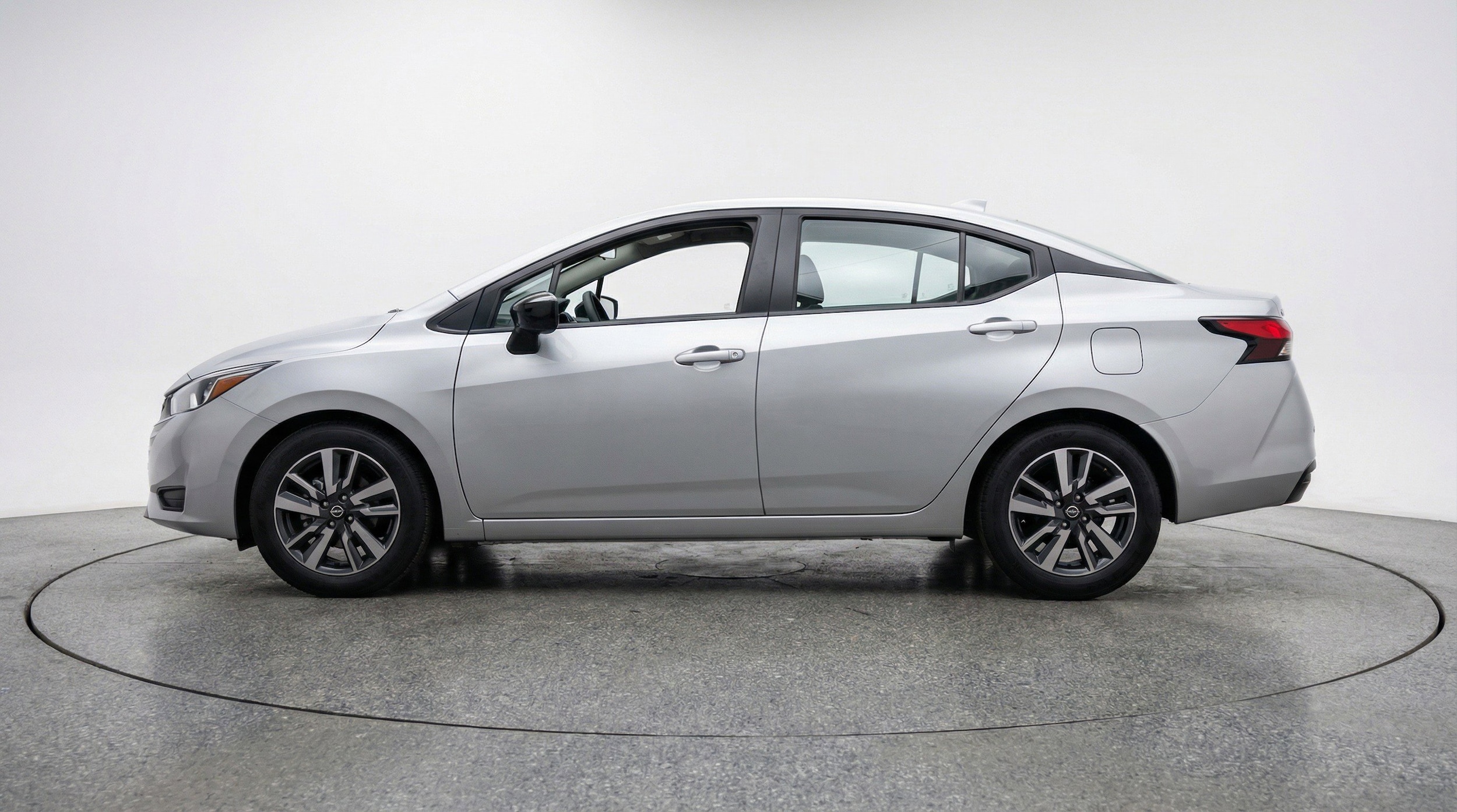 Thumbnail: 2025 Nissan Versa - 5