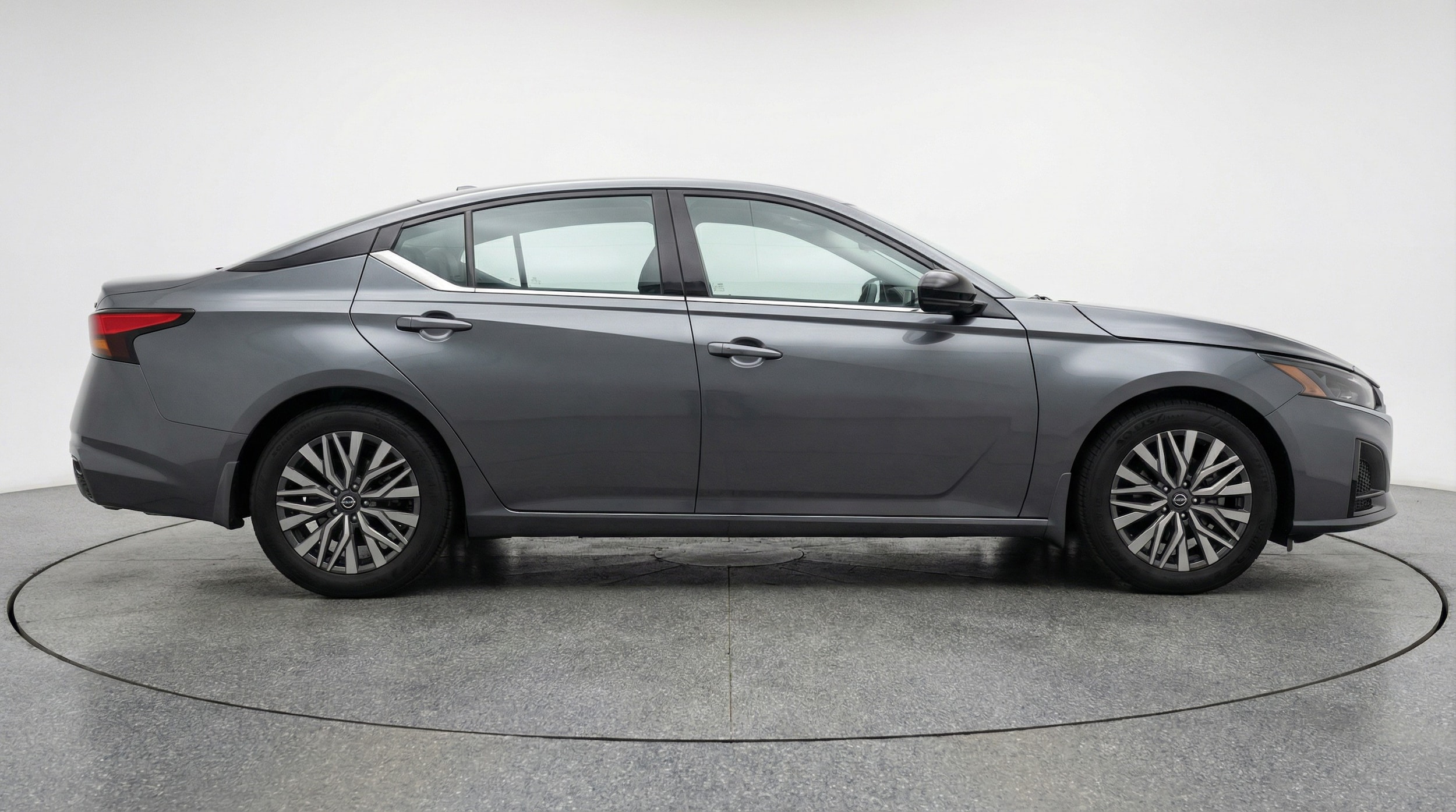 Thumbnail: 2025 Nissan Altima - 8