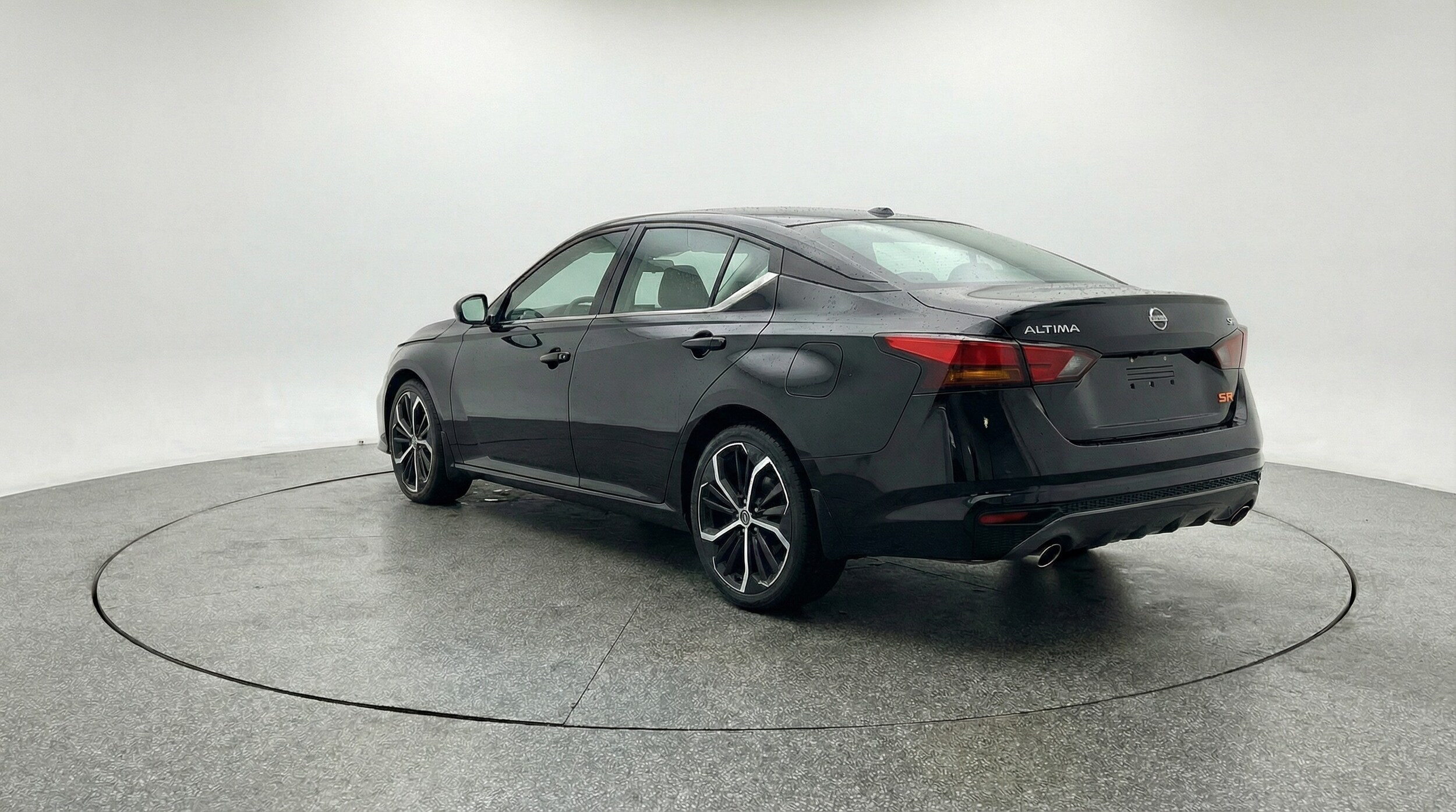 Thumbnail: 2025 Nissan Altima - 5