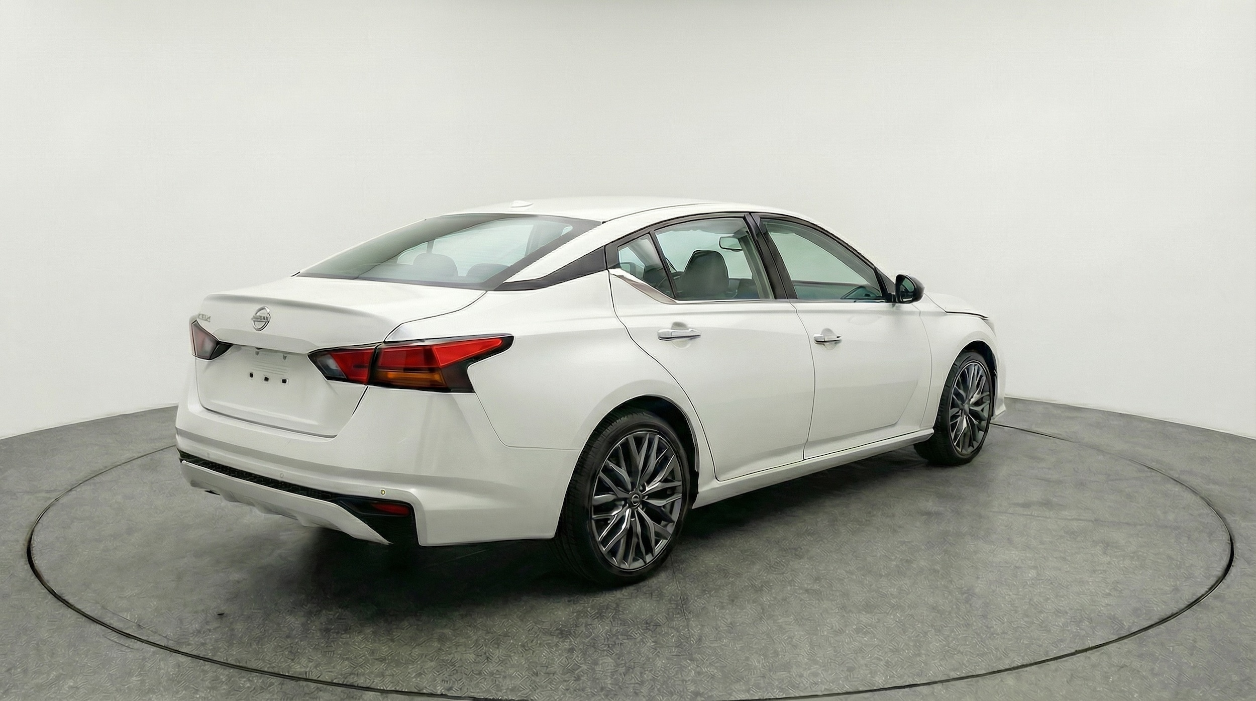 Thumbnail: 2025 Nissan Altima - 7