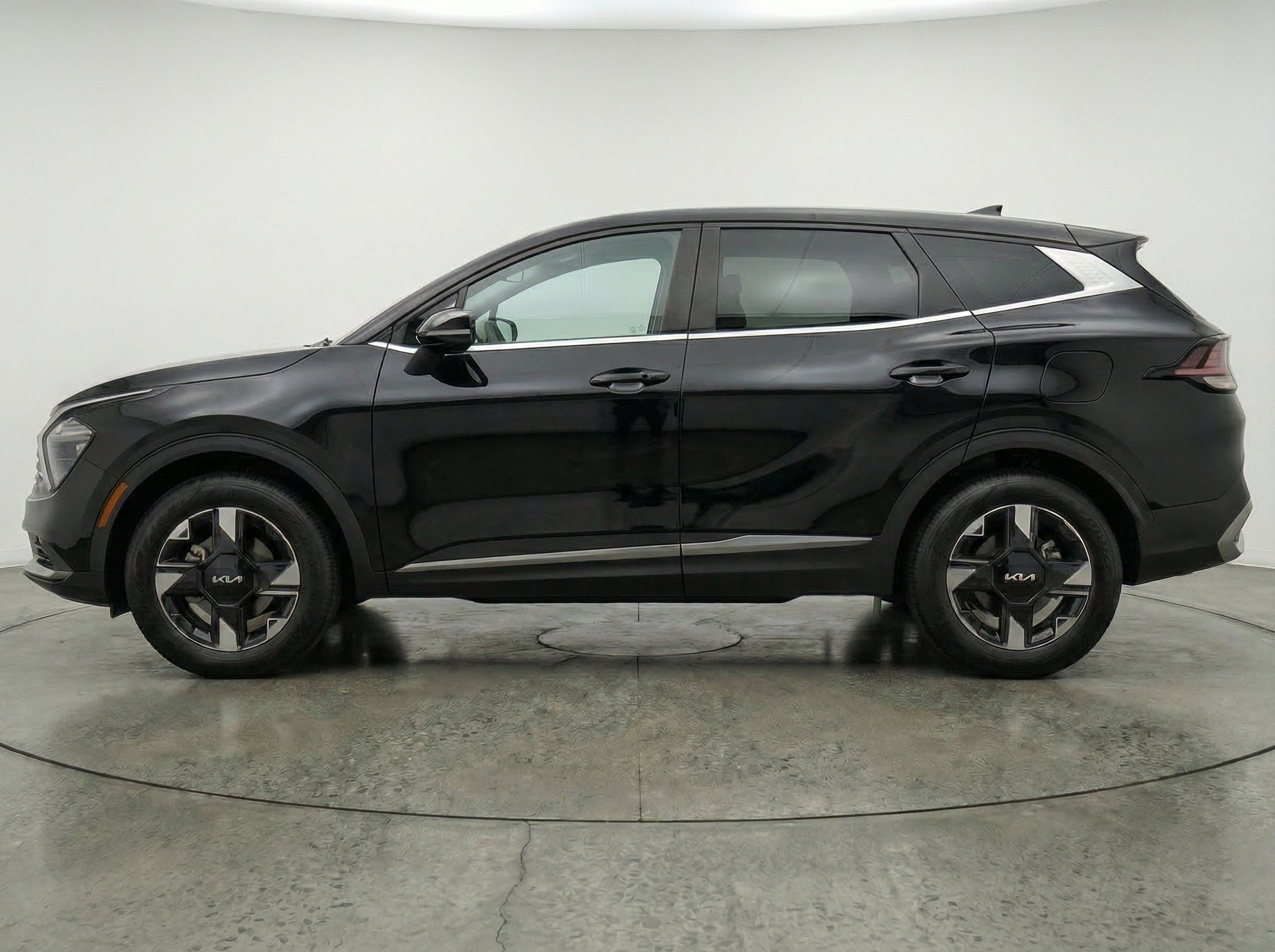 Thumbnail: 2026 Kia Sportage - 5