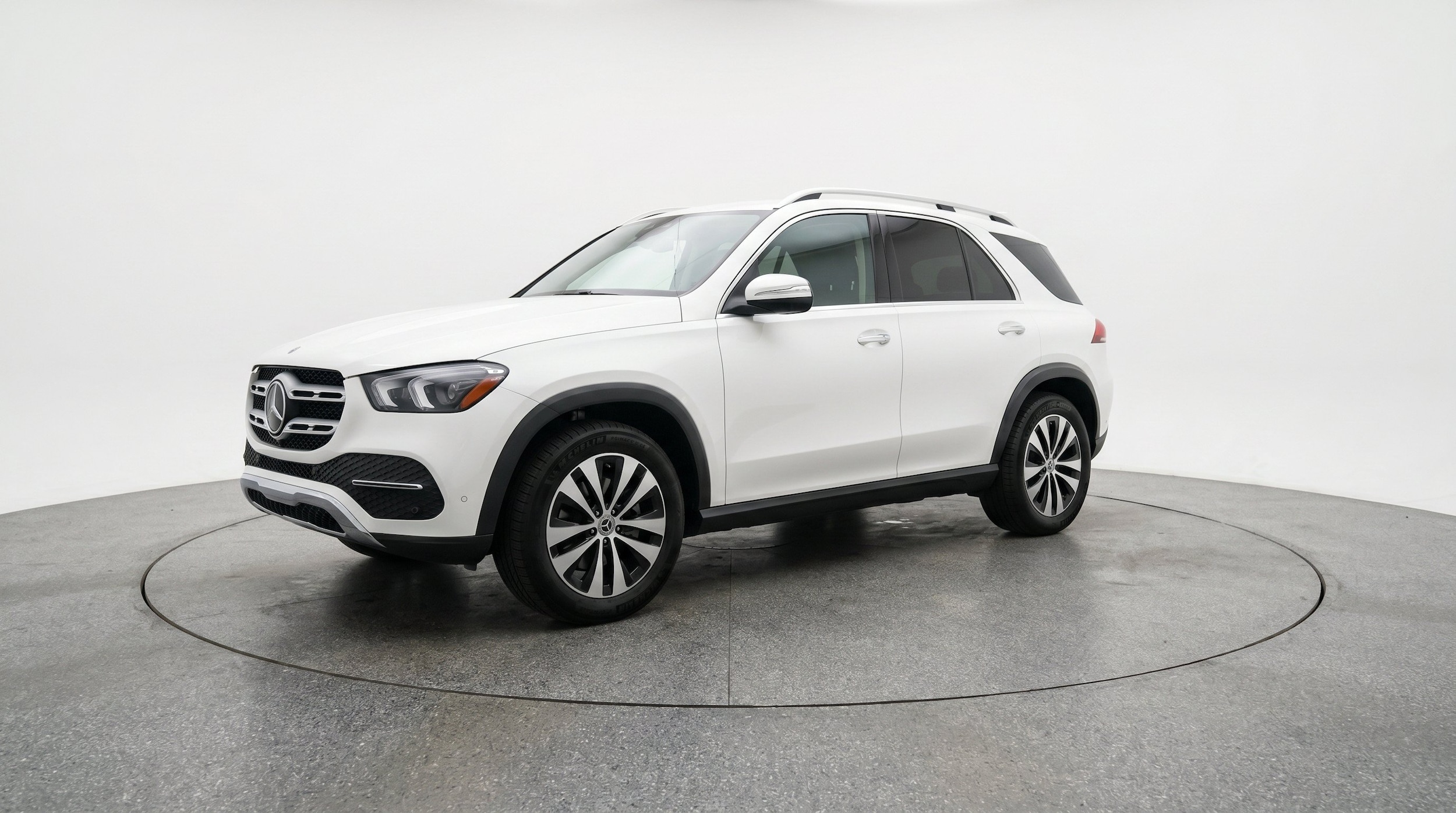 Thumbnail: 2026 Mercedes-Benz GLE - 3