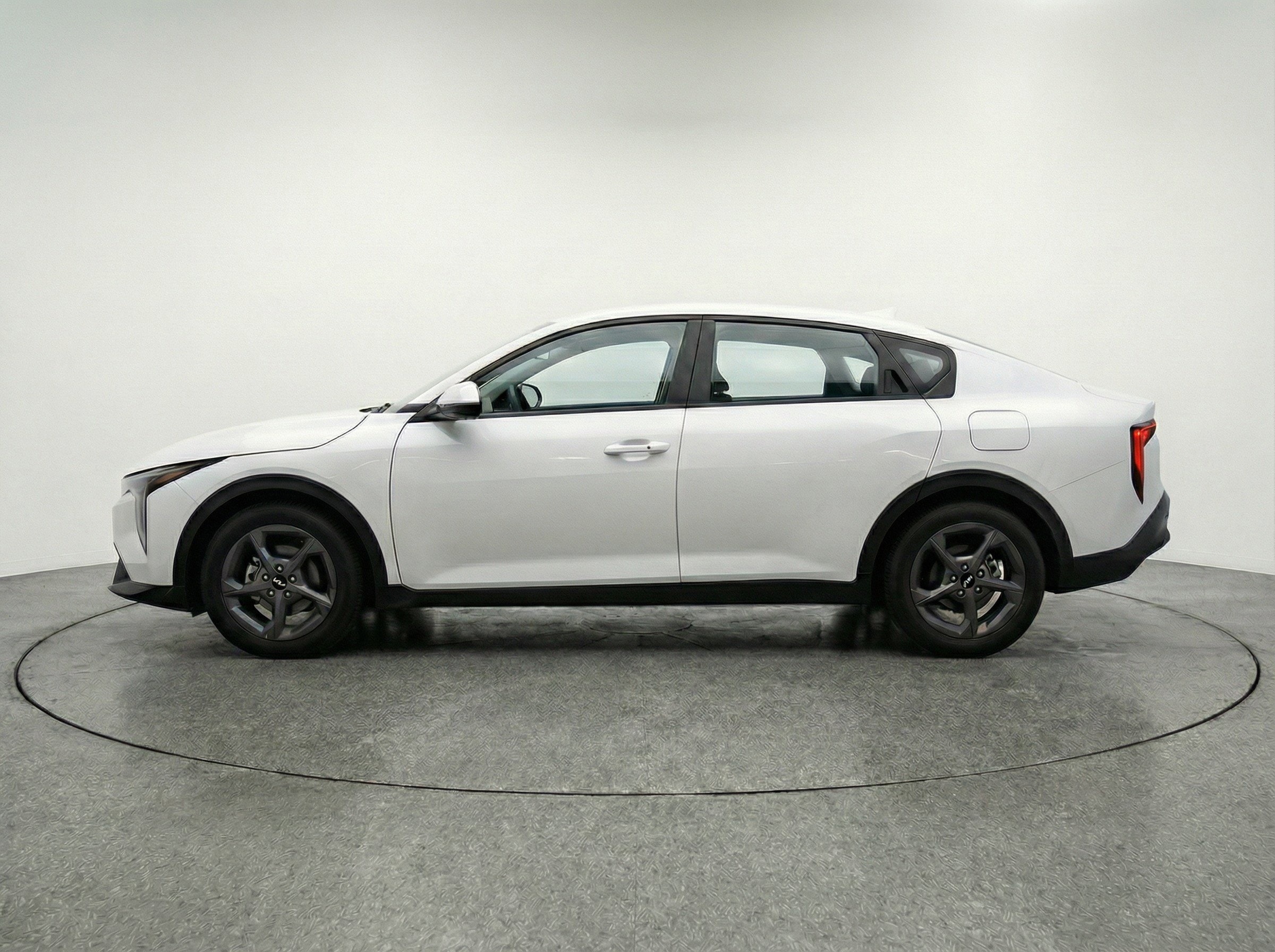 Thumbnail: 2025 Kia K4 - 5