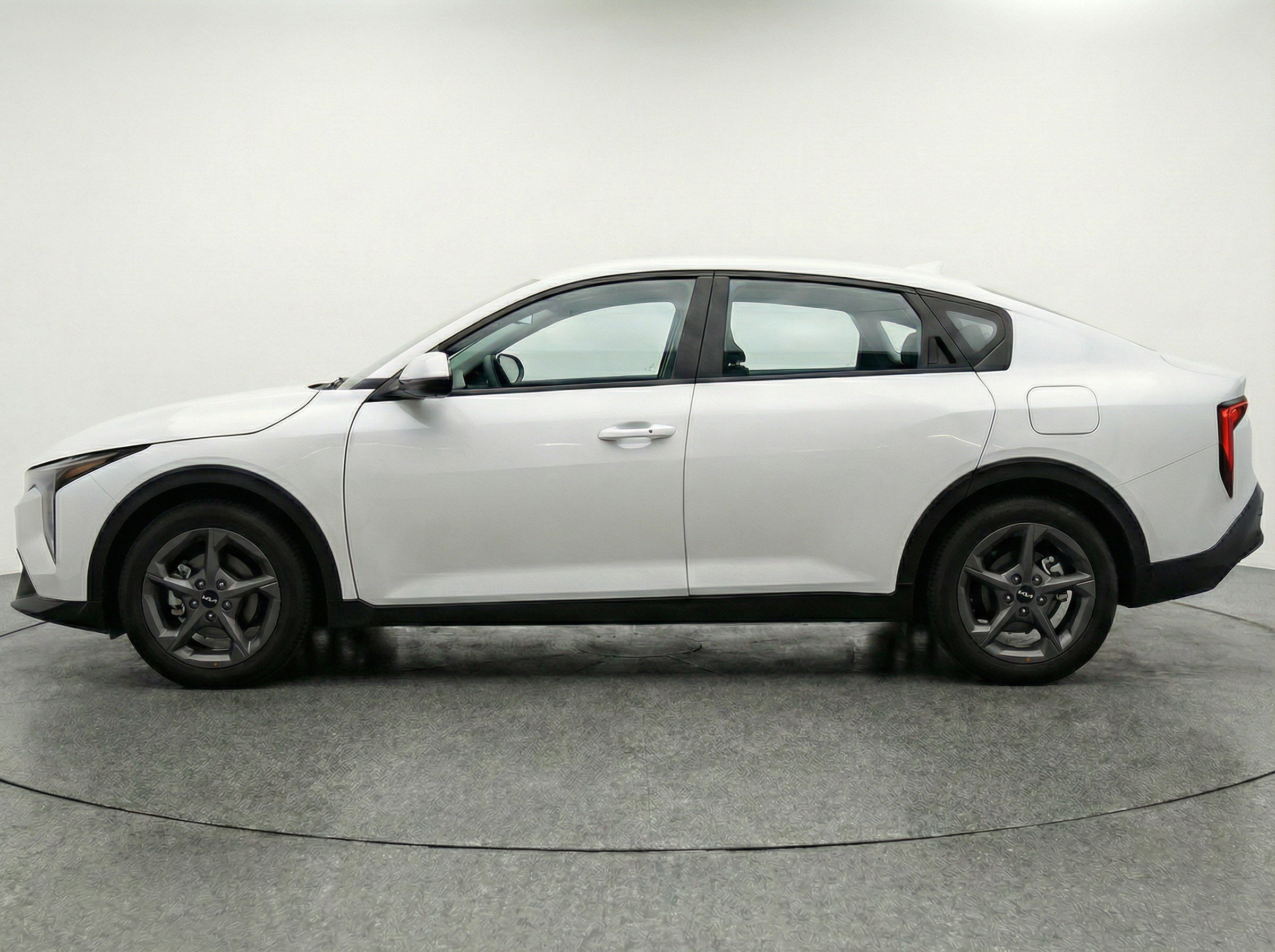 Thumbnail: 2025 Kia K4 - 5