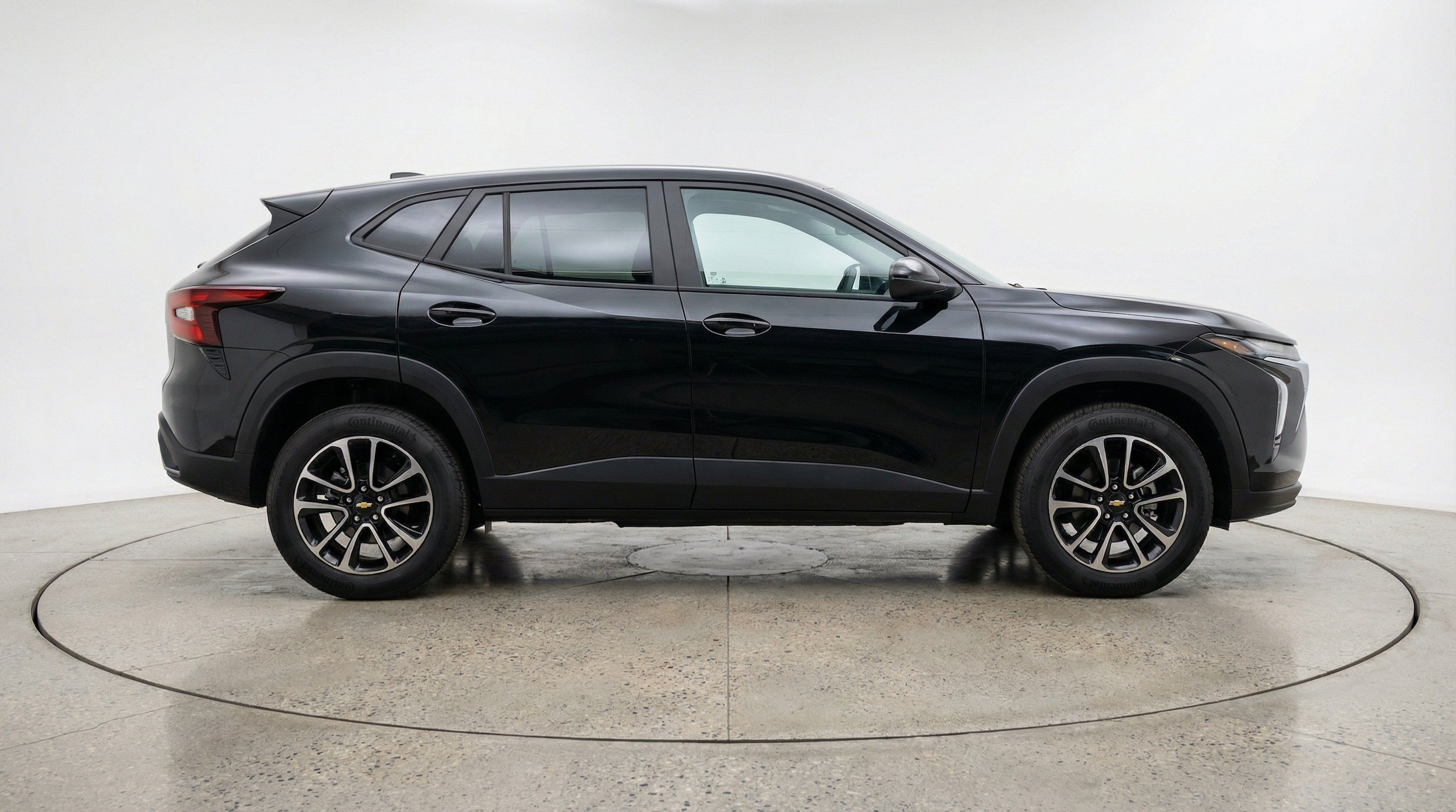 Thumbnail: 2025 Chevrolet TrailBlazer - 11