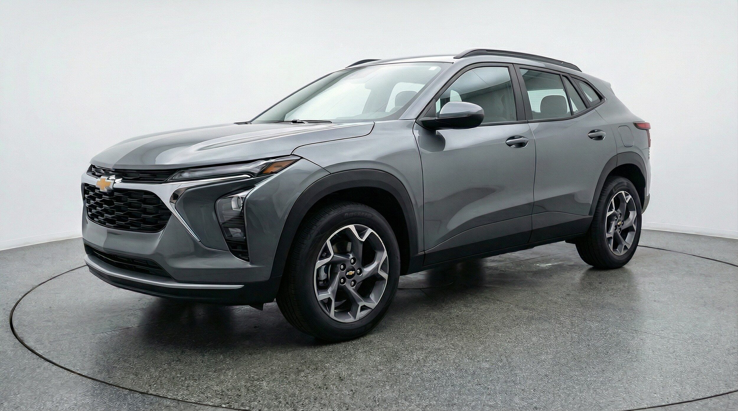 Thumbnail: 2025 Chevrolet Trax - 3