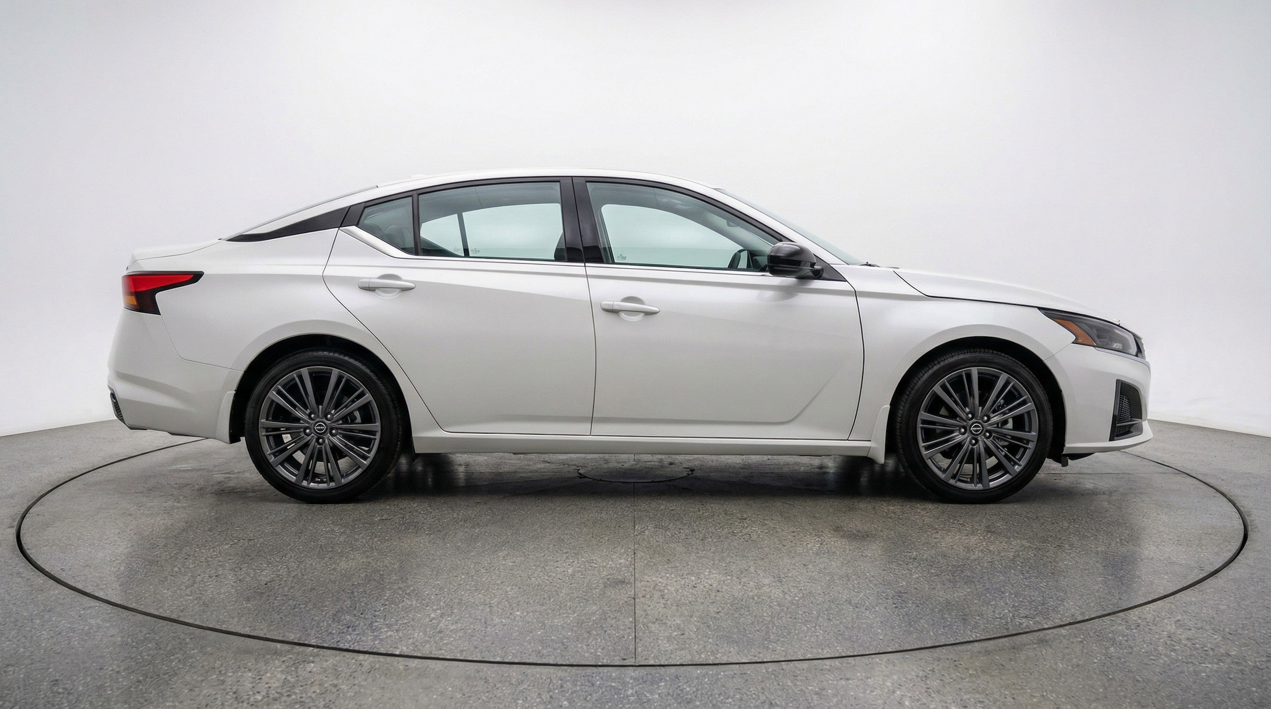 Thumbnail: 2025 Nissan Altima - 11