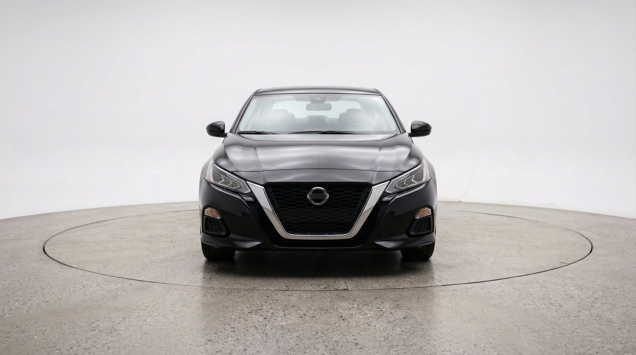 Thumbnail: 2025 Nissan Altima - 2