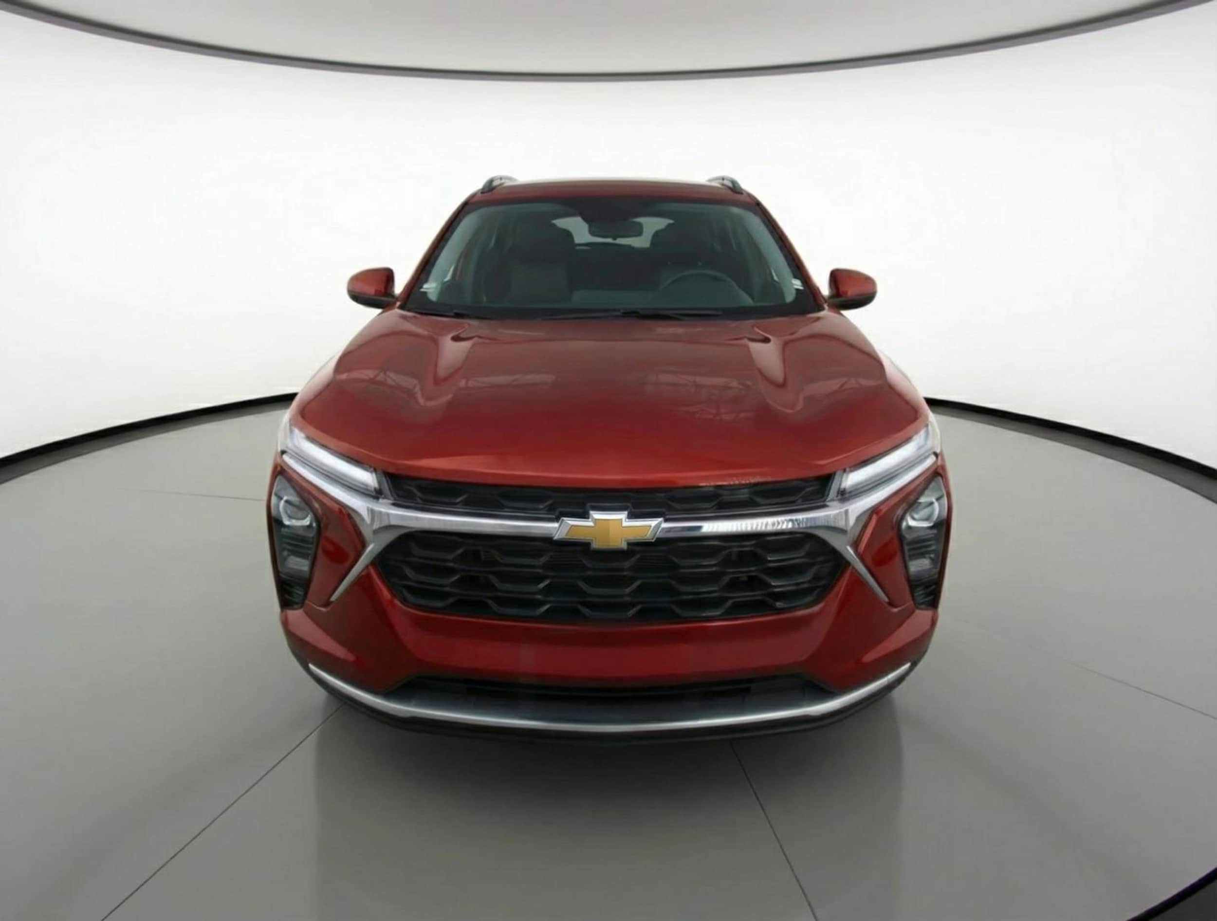 Thumbnail: 2025 Chevrolet Trax - 2