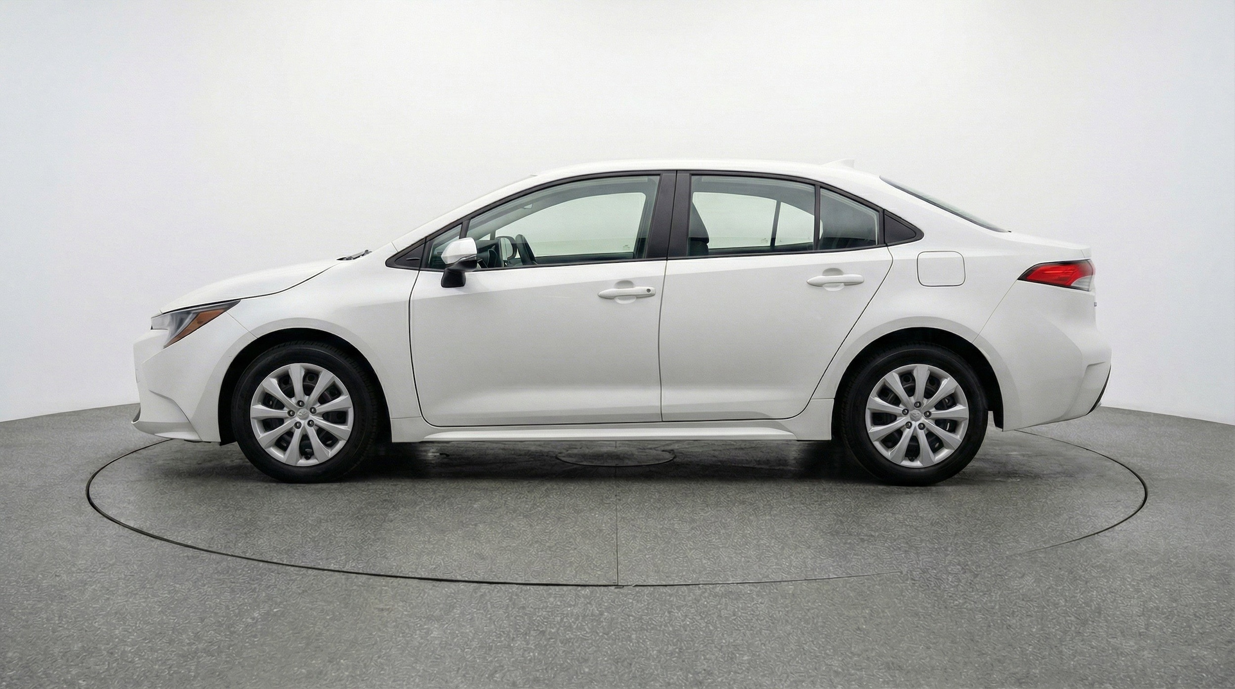 Thumbnail: 2025 Toyota Corolla - 5