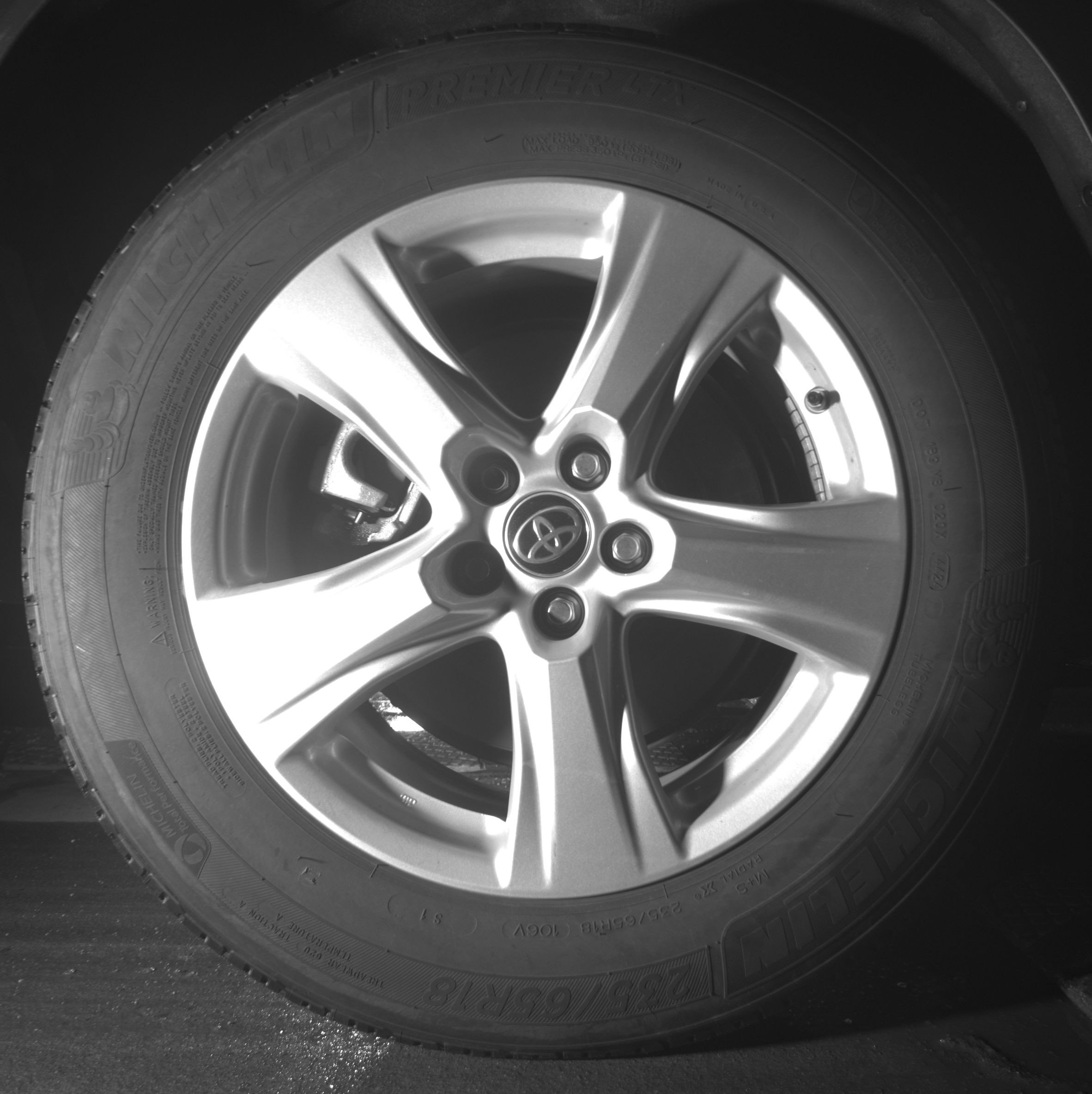 Thumbnail: 2025 Toyota Highlander - 15