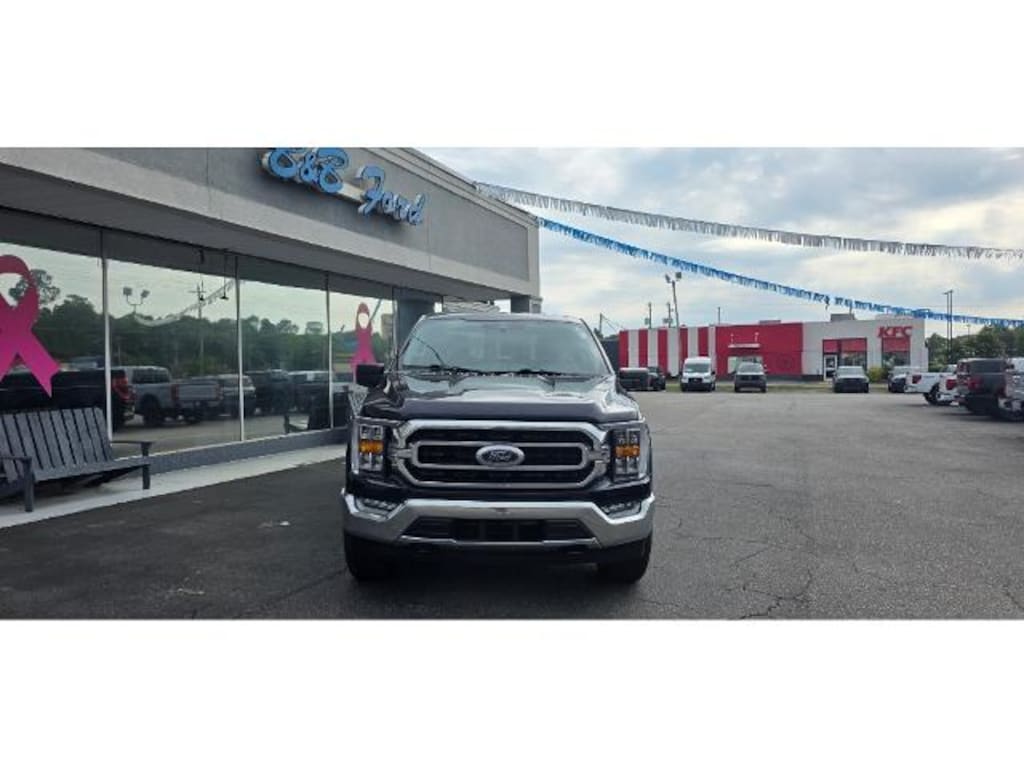 Used 2023 Ford F-150 XLT Crew Cab Short Bed Truck
