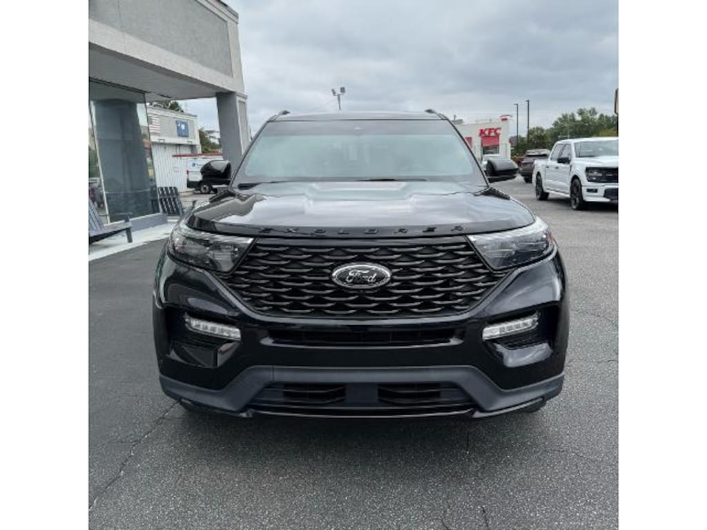 Used 2023 Ford Explorer ST-Line SUV