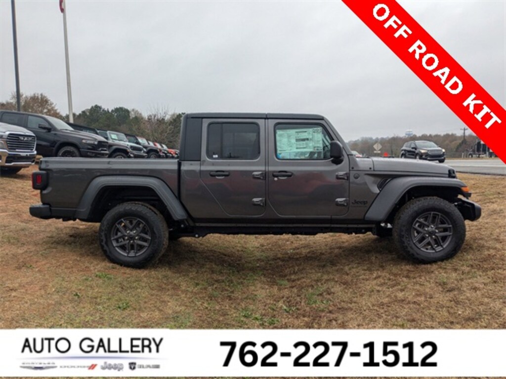New 2025 Jeep Gladiator Sport S Pickup