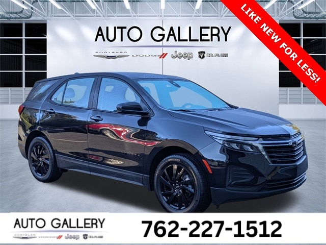 2024 Chevrolet Equinox LS's photo