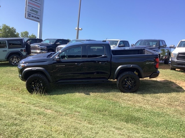 Used 2023 Chevrolet Colorado ZR2 with VIN 1GCPTFEK6P1215292 for sale in Commerce, GA