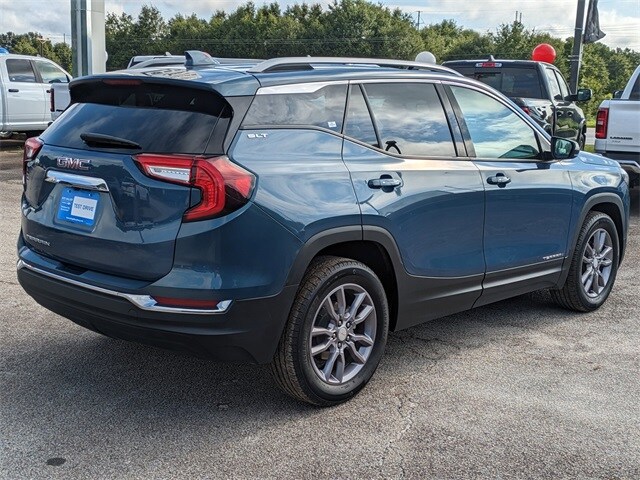 2024 Gmc Terrain SLT photo 4