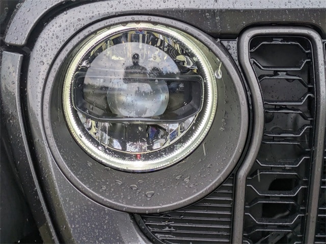 View 10