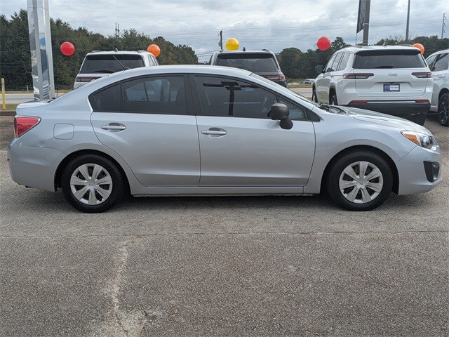 2012 Subaru Impreza 2.0i photo 3