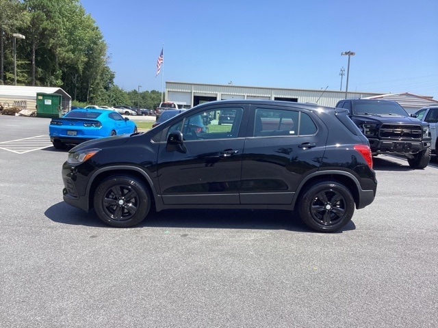 Used 2020 Chevrolet Trax LS with VIN 3GNCJKSB4LL142595 for sale in Commerce, GA