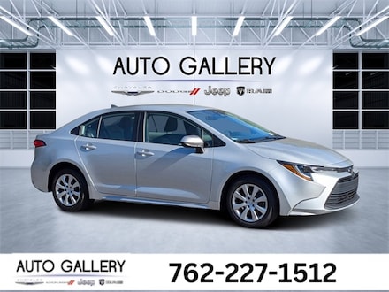 2024 Toyota Corolla LE Sedan