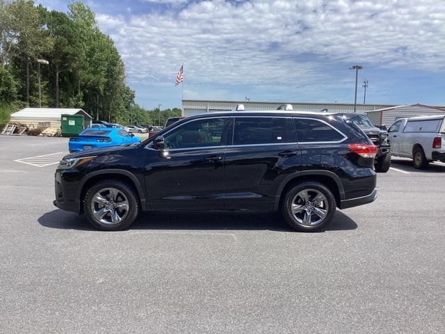 Used 2018 Toyota Highlander Limited with VIN 5TDYZRFH2JS237792 for sale in Commerce, GA