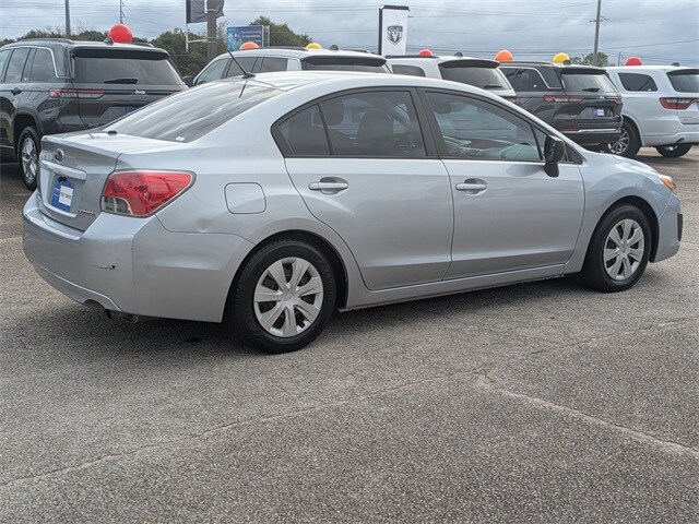 2012 Subaru Impreza 2.0i photo 4