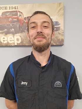 Staff member Jimmy from ID_65f726d81374
