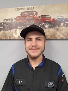 Staff member Ty from ID_7c6740fa8fef