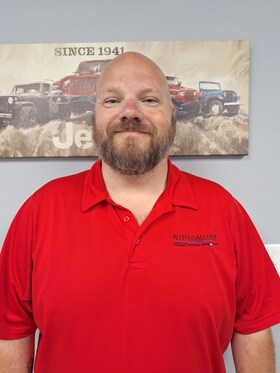 Staff member Robert S from ID_0ecca1a8a345