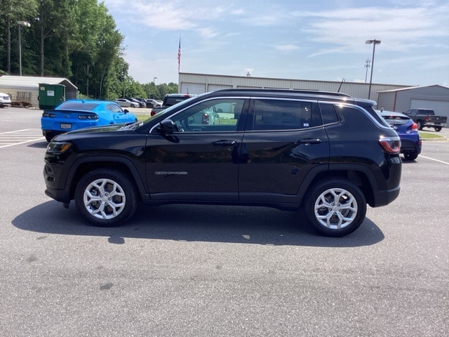 Used 2024 Jeep Compass Latitude with VIN 3C4NJDBN4RT136084 for sale in Commerce, GA