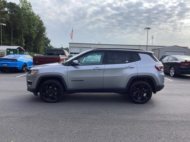 Used 2018 Jeep Compass Altitude with VIN 3C4NJDBBXJT395964 for sale in Commerce, GA