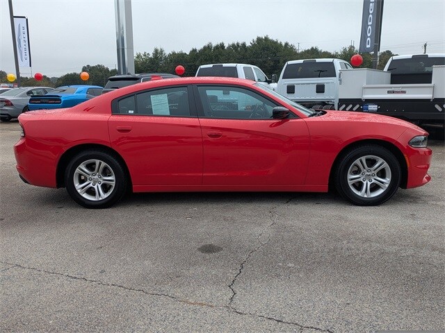 2023 Dodge Charger SXT photo 3