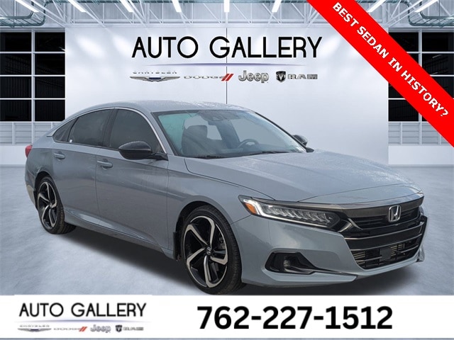 2022 Honda Accord Sport's photo