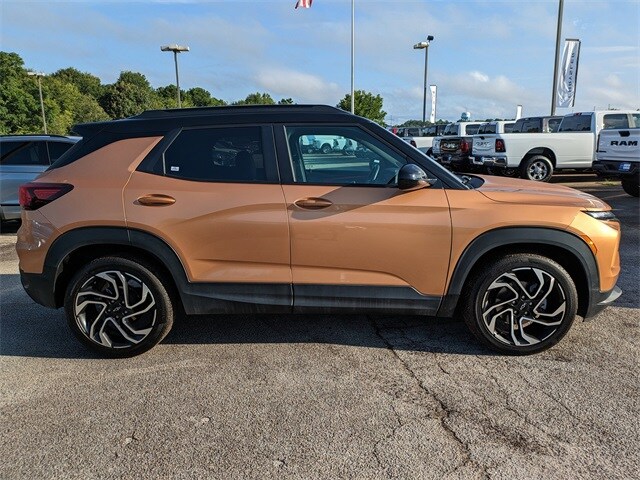2024 Chevrolet Trailblazer RS photo 2