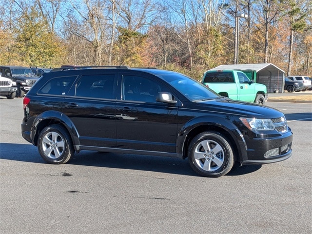 Used 2016 Dodge Journey SE with VIN 3C4PDCAB1GT239106 for sale in Commerce, GA