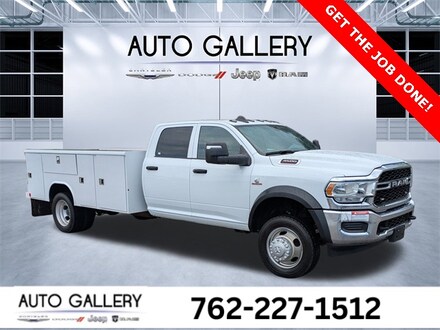 2023 Ram 4500 Chassis Tradesman/SLT/Laramie/Limited Truck Crew Cab