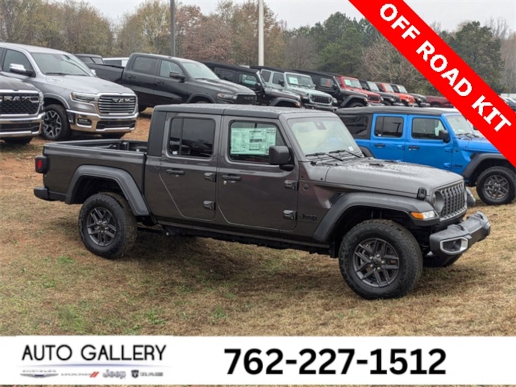 New 2025 Jeep Gladiator Sport S Pickup