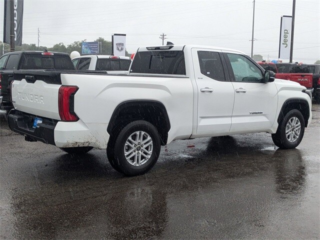 2022 Toyota Tundra SR5 photo 4