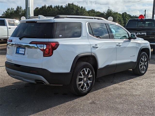 2023 Gmc Acadia SLT photo 3