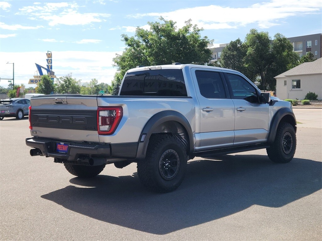 2023 Ford F-150 Raptor photo 3